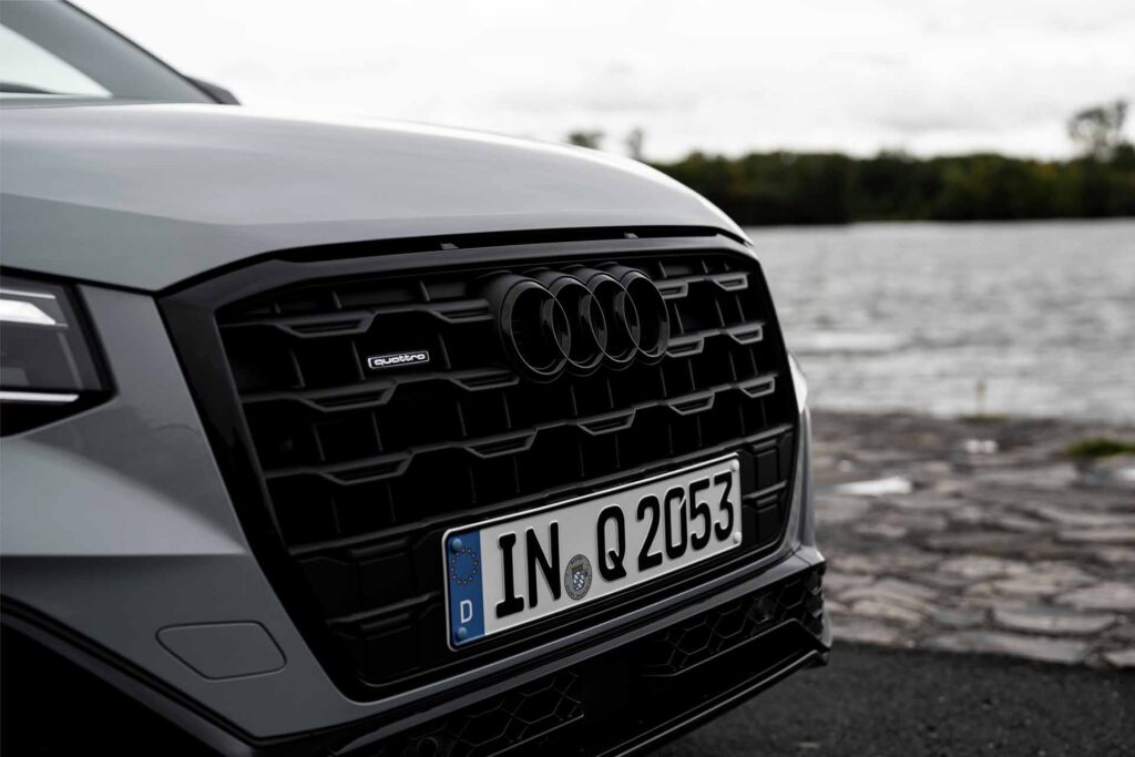 frontal Audi q2