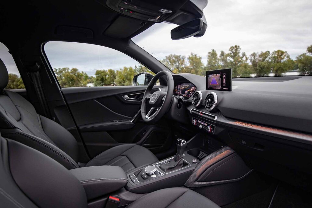 interior Audi q2