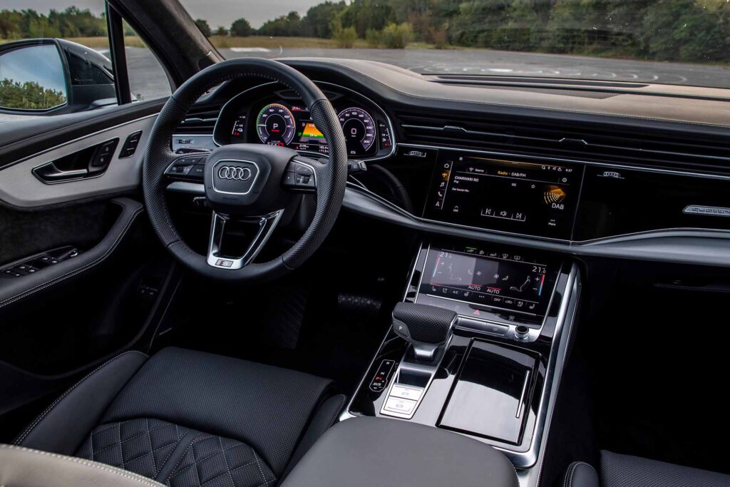 interior Audi q7