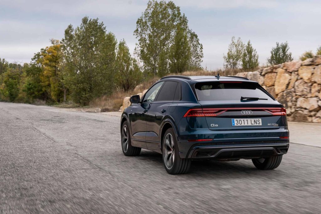 trasero Audi q8