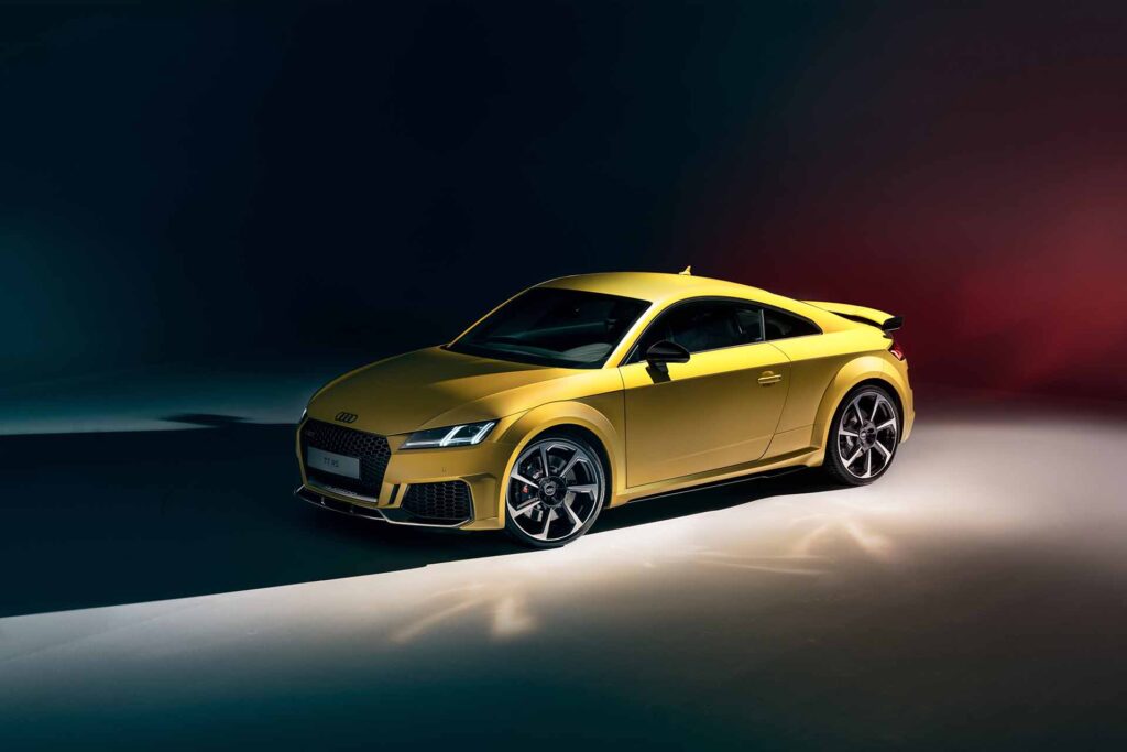 lateral Audi tt