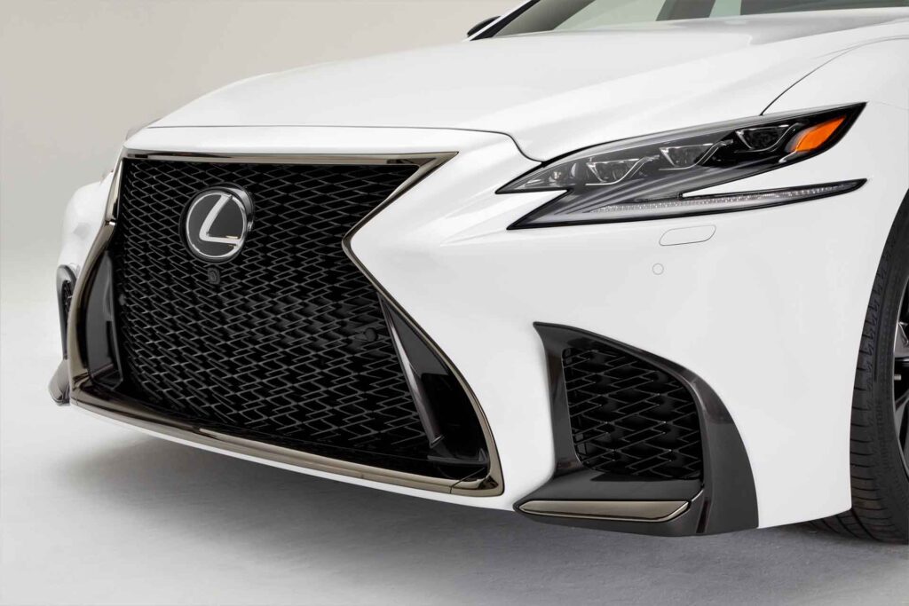 parrilla Lexus ls