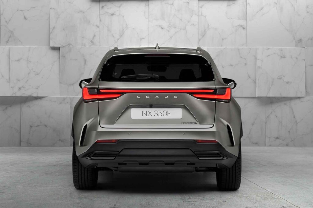 trasero Lexus nx