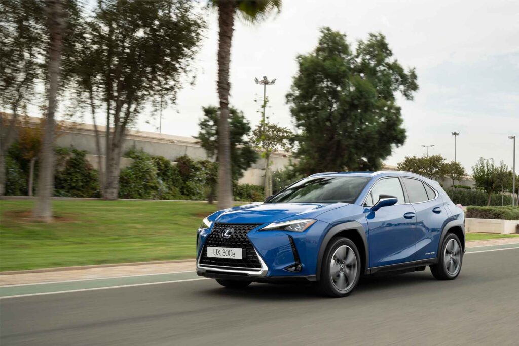 perfil Lexus ux