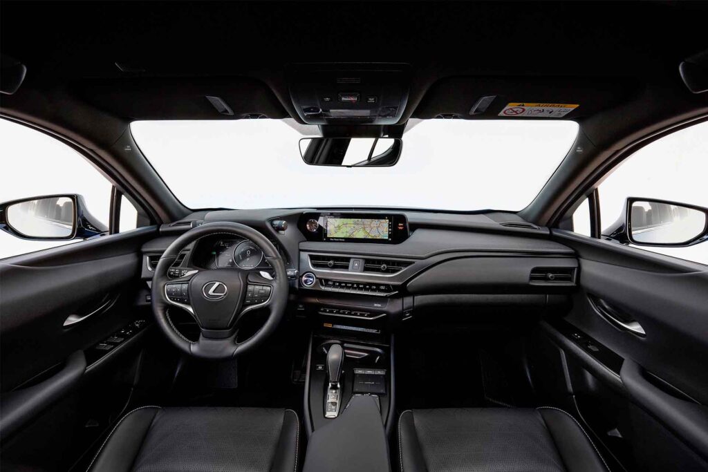 salpicadero Lexus ux