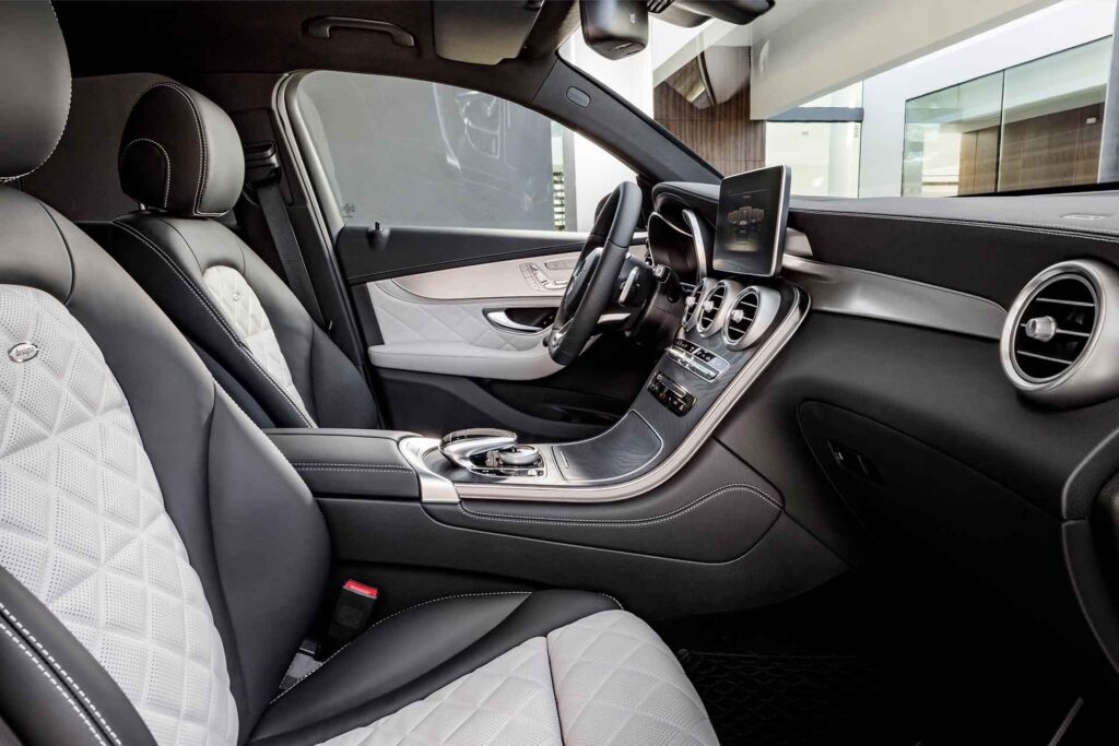 interior Mercedes glc coupe