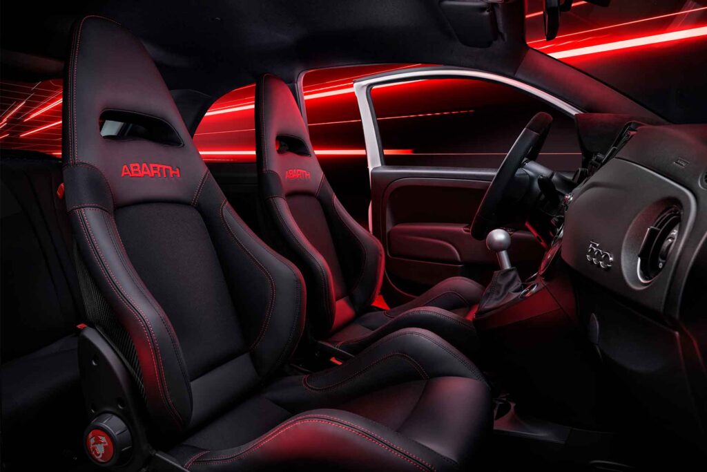 interior abarth 595C