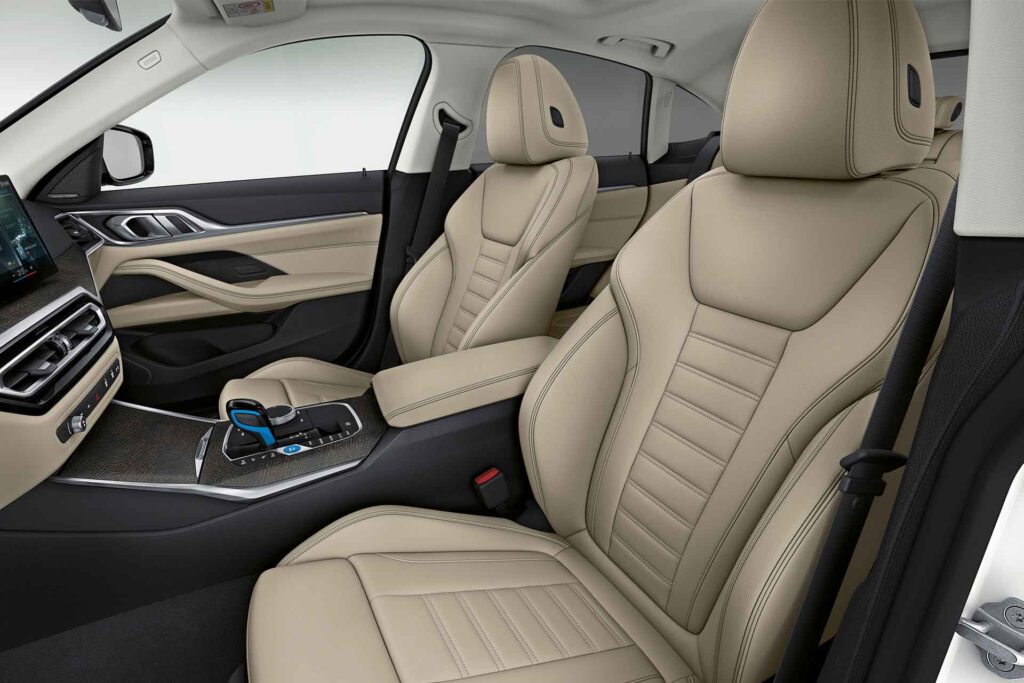 interior bmw i4