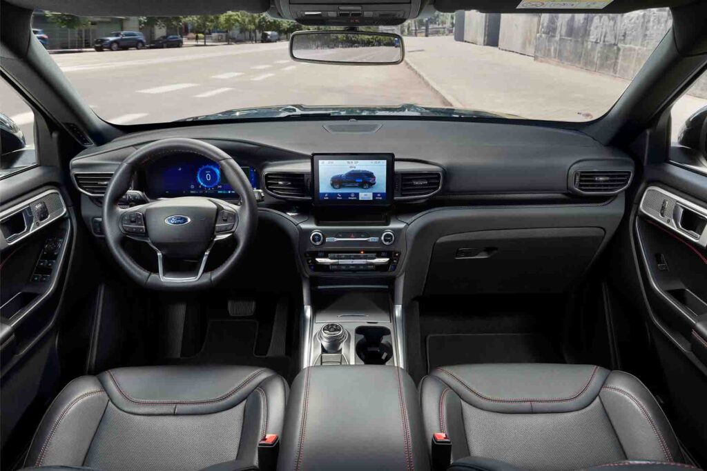 interior ford explorer