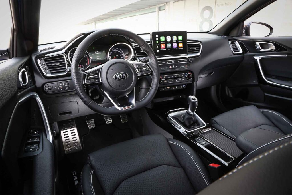 interior kia ceed tourer