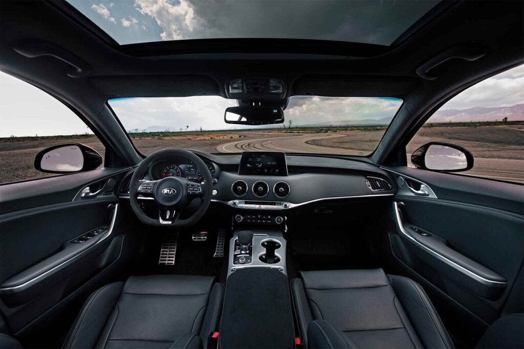 interior kia stinger