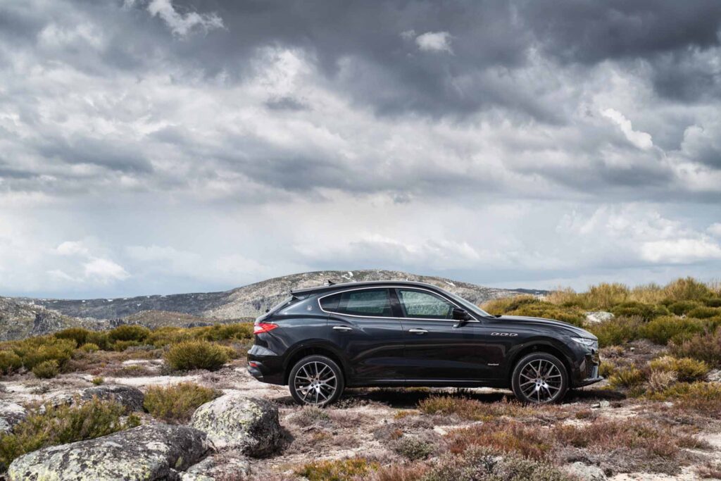 llantas maserati levante