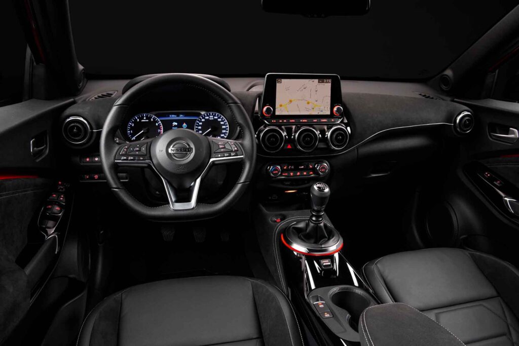 interior nissan juke