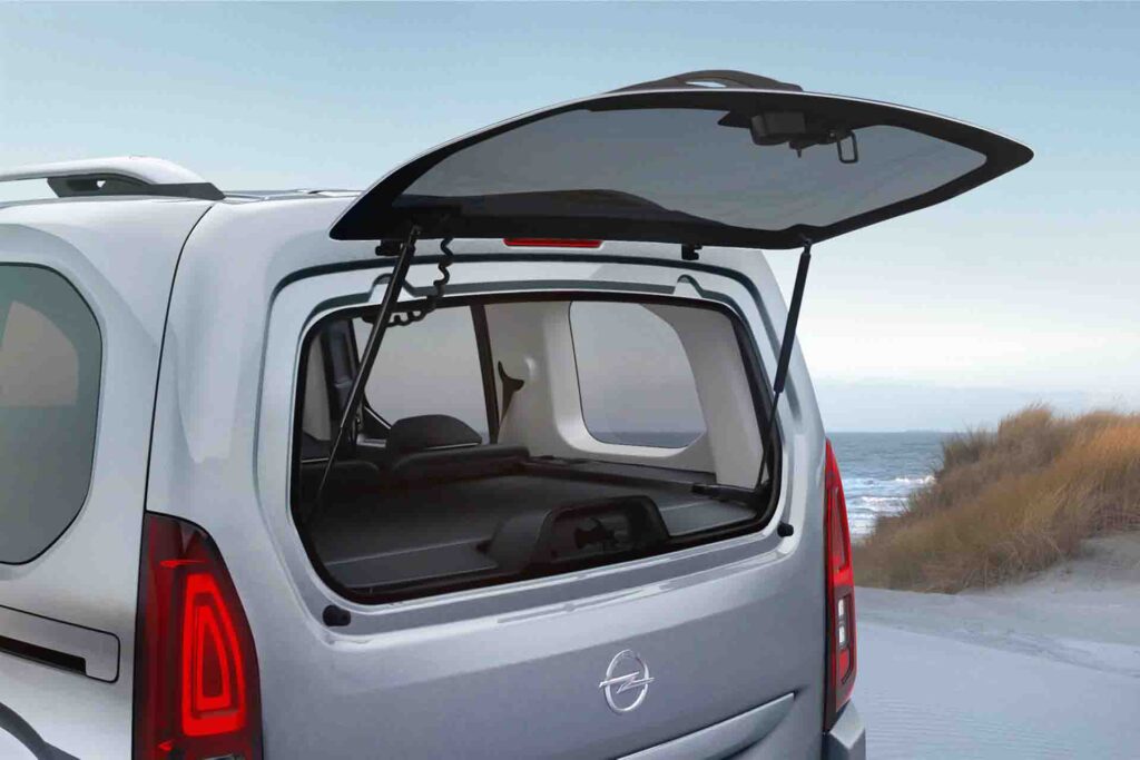 ventana opel combo elife