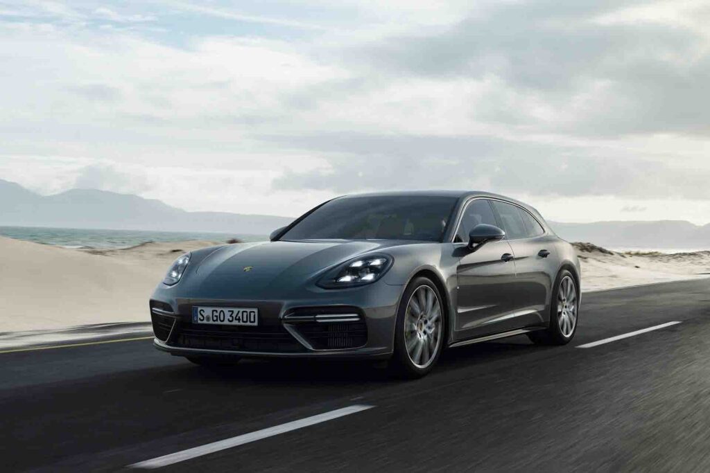 frontal porsche panamera