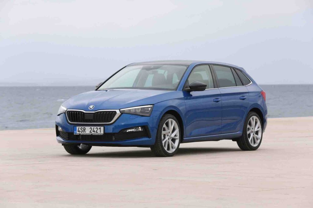 frontal skoda scala