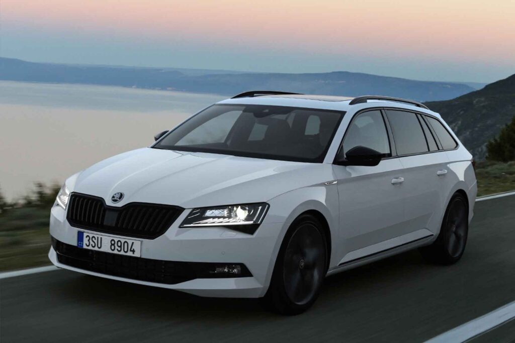 precio skoda superb combi