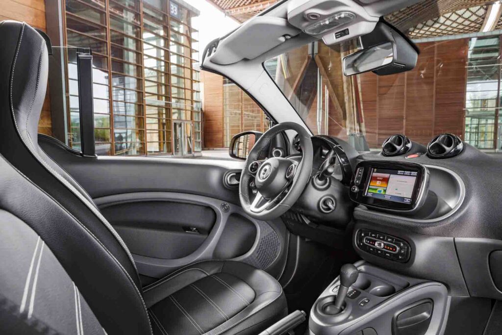 interior smart for two cabrio
