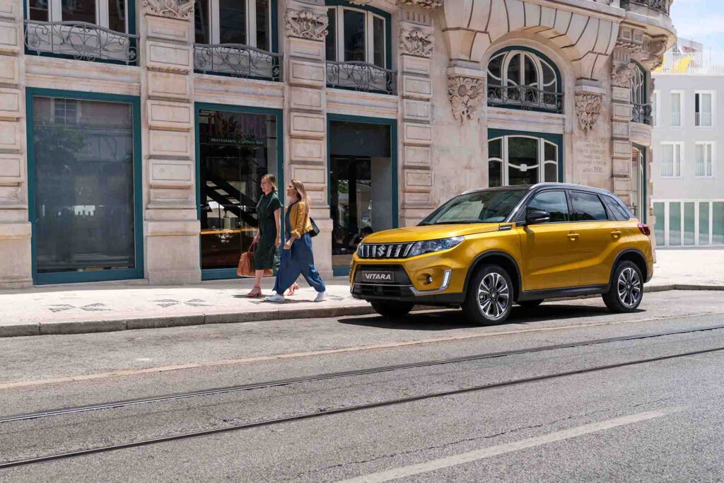 lateral suzuki vitara