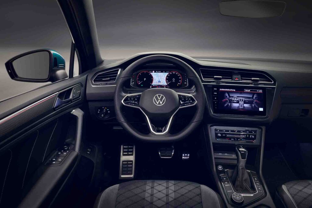 interior volkswagen tiguan