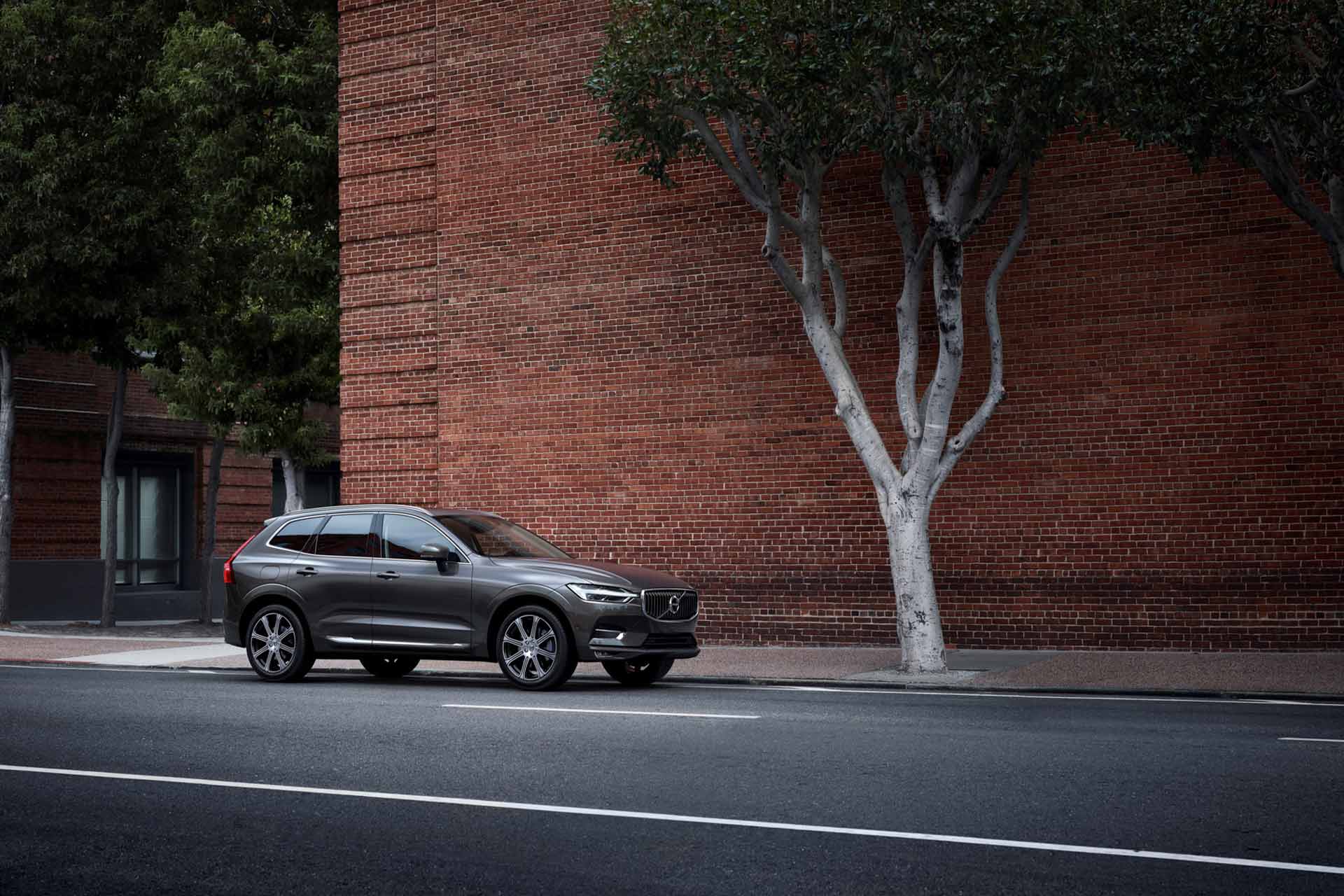lateral volvo xc60